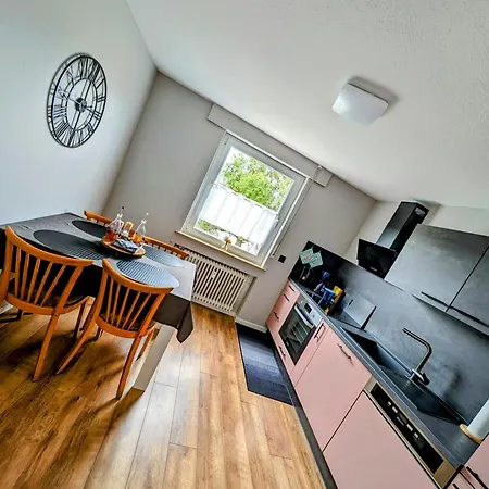 아파트 Bambi - Naturtraum Hunsrueck - 2 Schlafzimmer 이다오베르슈타인